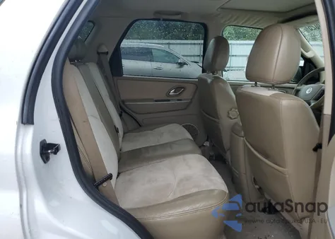 2005 Mercury Mariner z USA, uszkodzony, nr VIN 4M2YU56135DJ10118